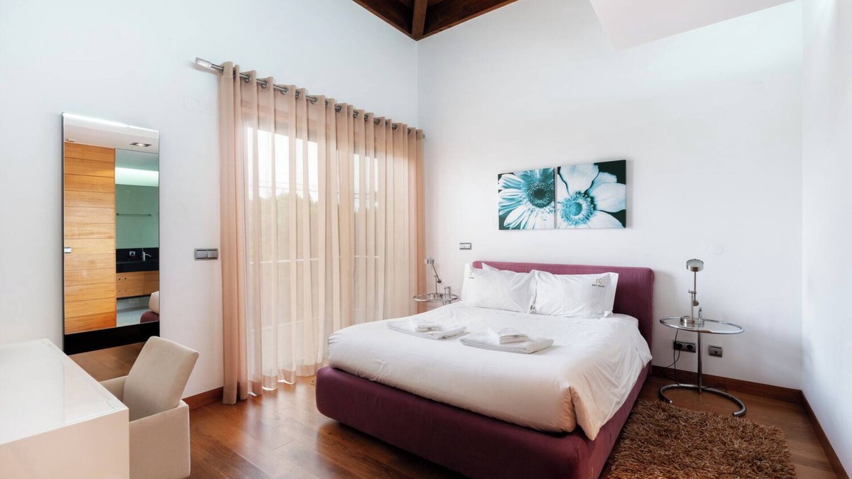 Vale do Lobo Apartment | A spacious two-bedroom apartment in Vale do Lobo