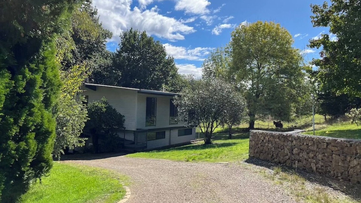 Jamieson House | A special place for families & travellers on the river bank in Jamieson town.