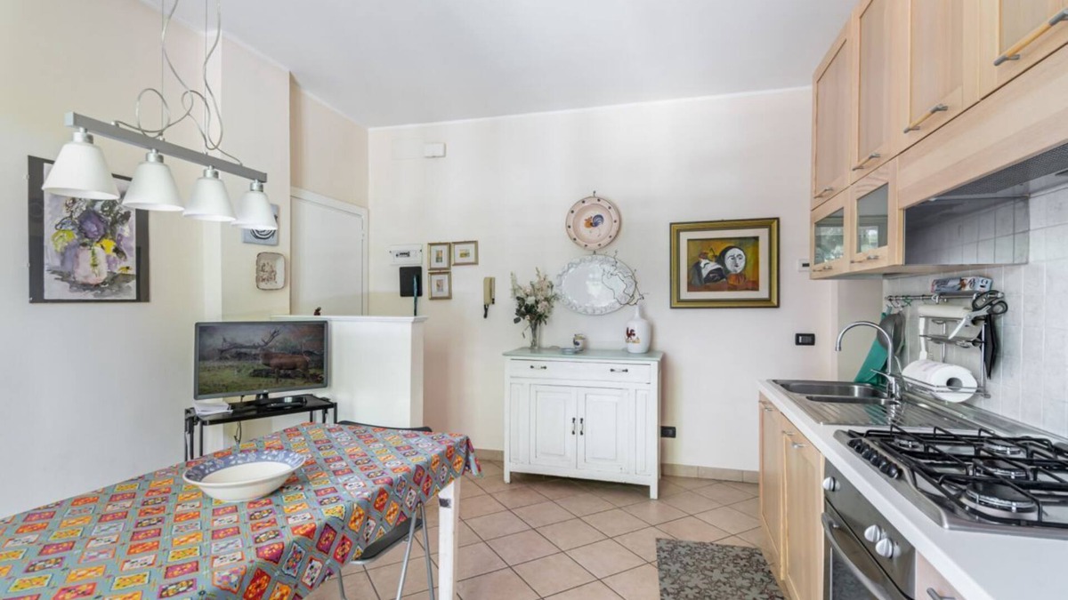 San Giuliano a Mare Apartment | A stone's throw from Borgo San Giuliano Apartment