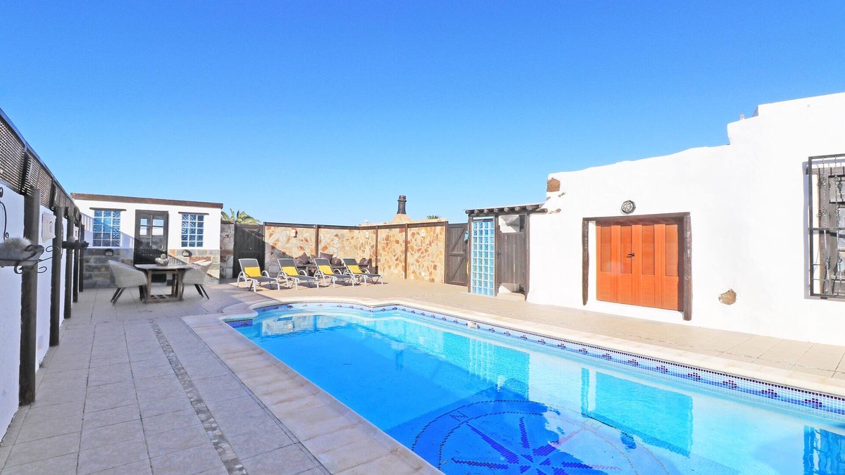 Tinajo Villa | A Stunning Rural Finca - Tinajo, Lanzarote
