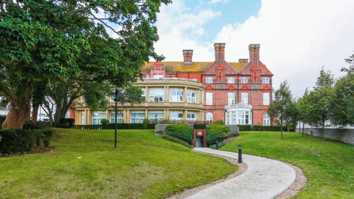 Montpelier Apartment | A stylish contemporary apartment in central Brighton, 15 min walk from the sea