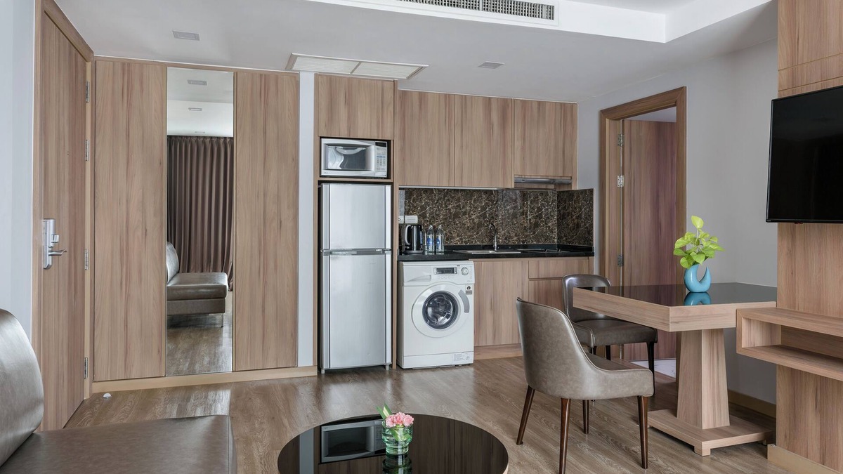 Wattana Condo | A/Suite Appt/46 SQM - Monthly
