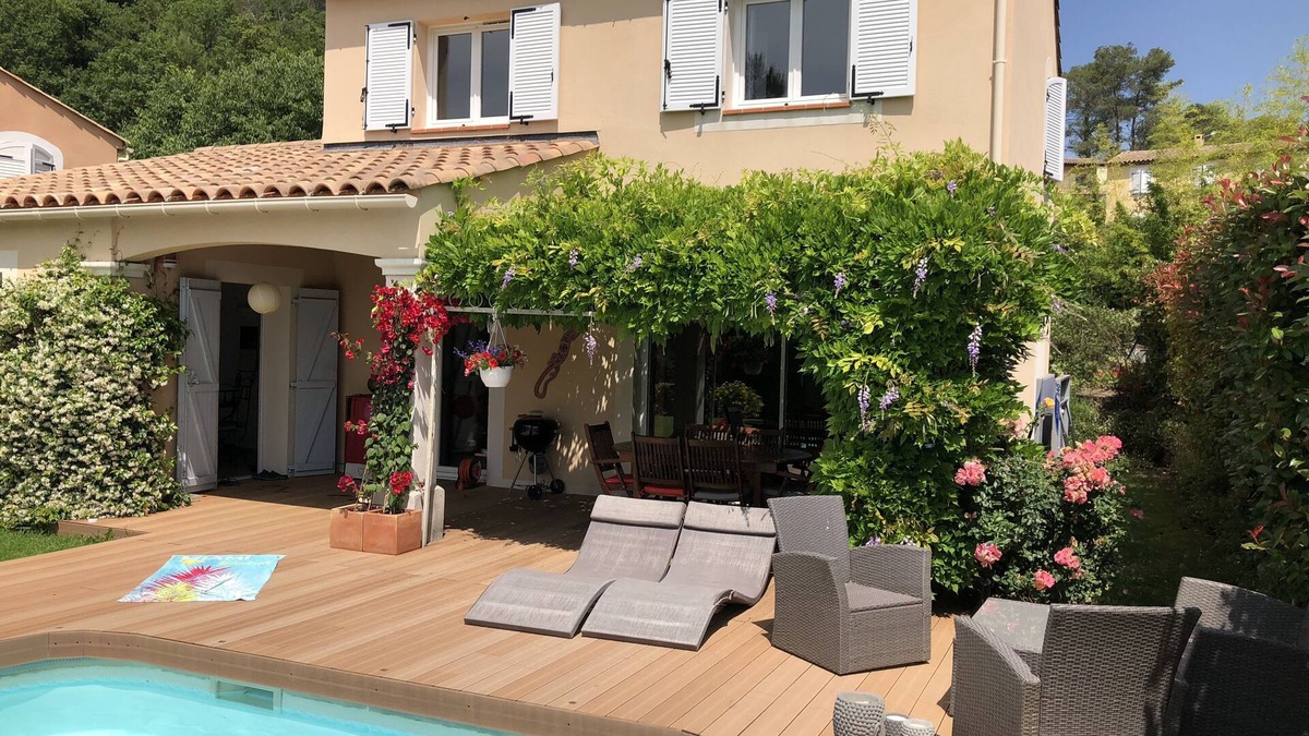 La Colle-sur-Loup House | A sweet summer cocoon