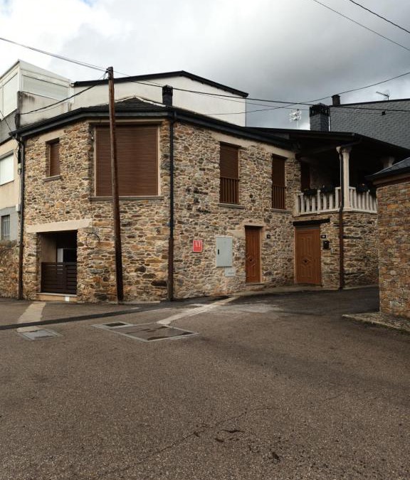 O Barco de Valdeorras Apartment | A.T. El Rincón de los Sueños