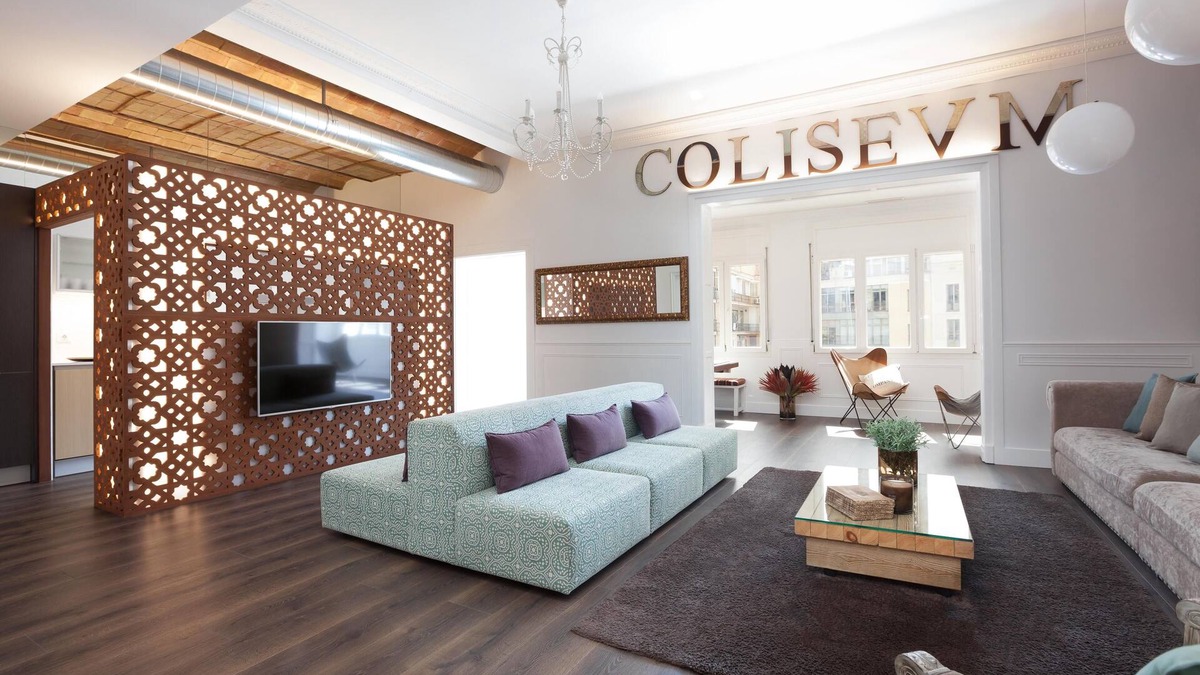Eixample Apartment | A tailor-made jewel for large families