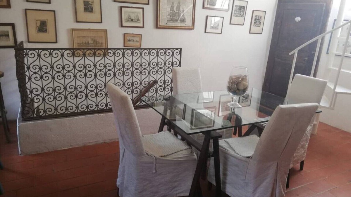 Caldana House | A terrace over the Maremma
