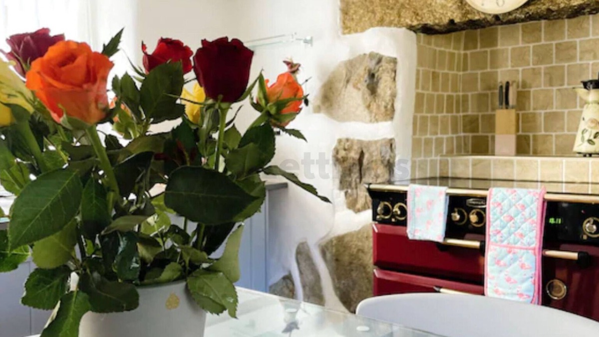 Chysauster Cottage | A Tranquil, quirky cottage with large garden - perfect for families