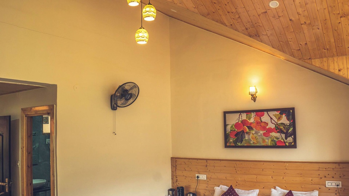 Manali Resort | A tranquil resort located at Manali.nnOur resort offers WiFi