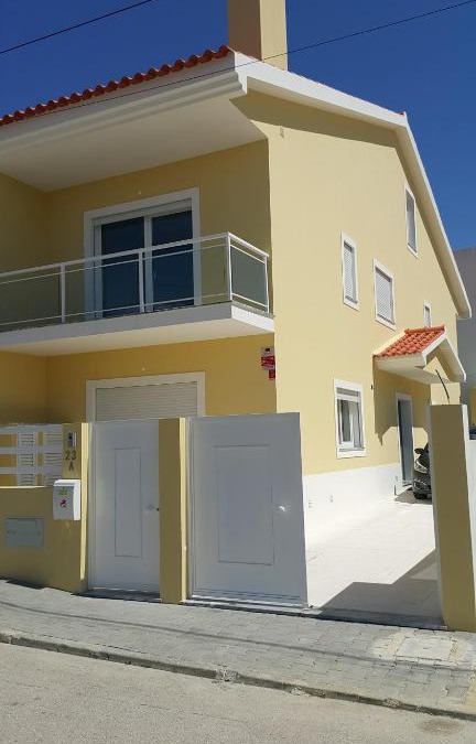 Seixal House | A.V Holidays