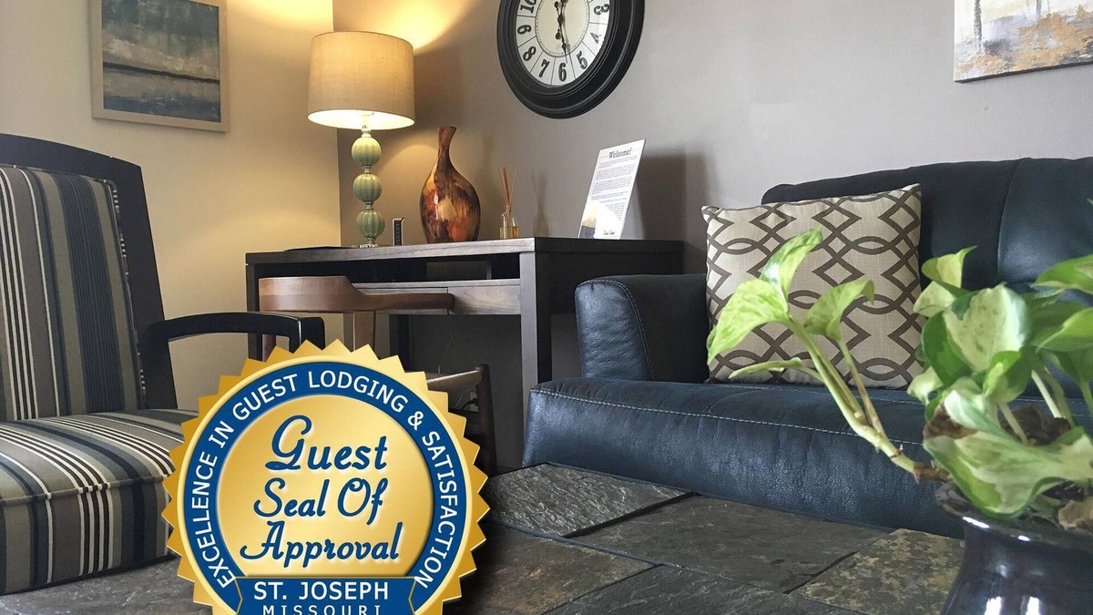 St. Joseph House | A Very Clean 2-Bedroom With Great Amenities
