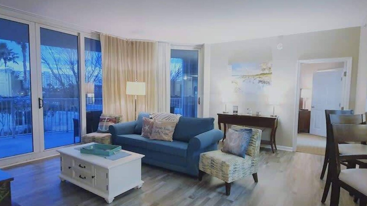 Fort Walton Beach - Destin Condo | A Wave From it All Su