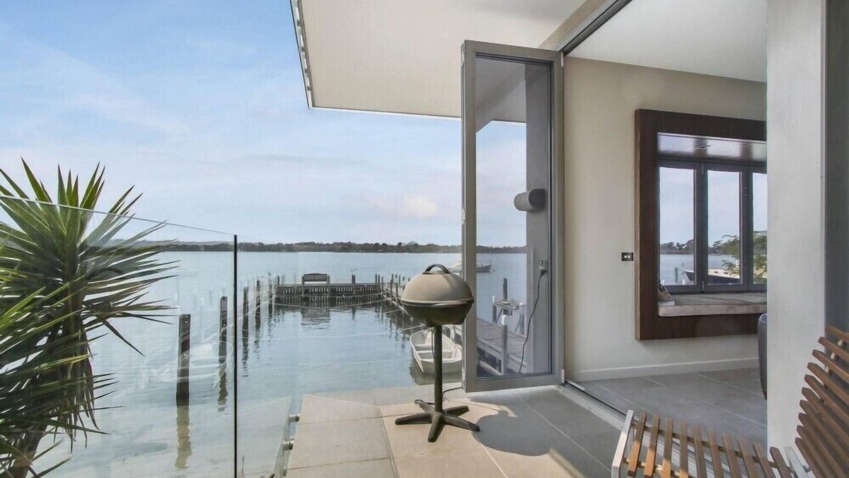Metung Apartment | A Window on the Bay - Metung