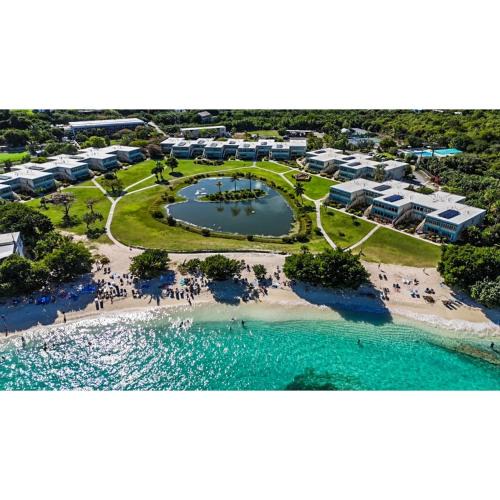 Cabes Point Apartment | A18 - Crystal Cove Sapphire Beach West