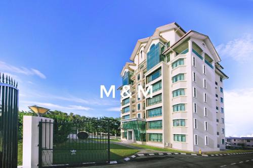 Tanjung Aru Apartment | AA Residen Luxury Condo HOMESTAY 18mins walk Tanjung Aru Beach & GOLF Course, not Beach Side Resort