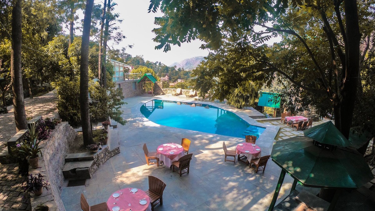 Bhimtal Hotel | Aamod Monolith Resort Bhimtal