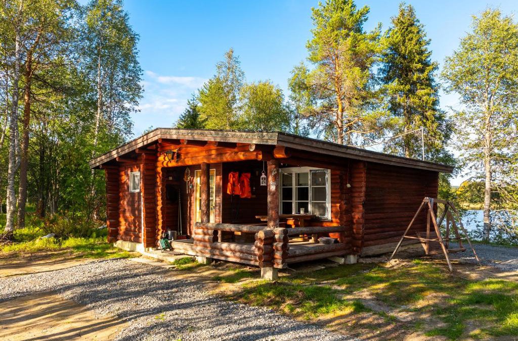 Kuusamo Ski Chalet | Aamun Kajo
