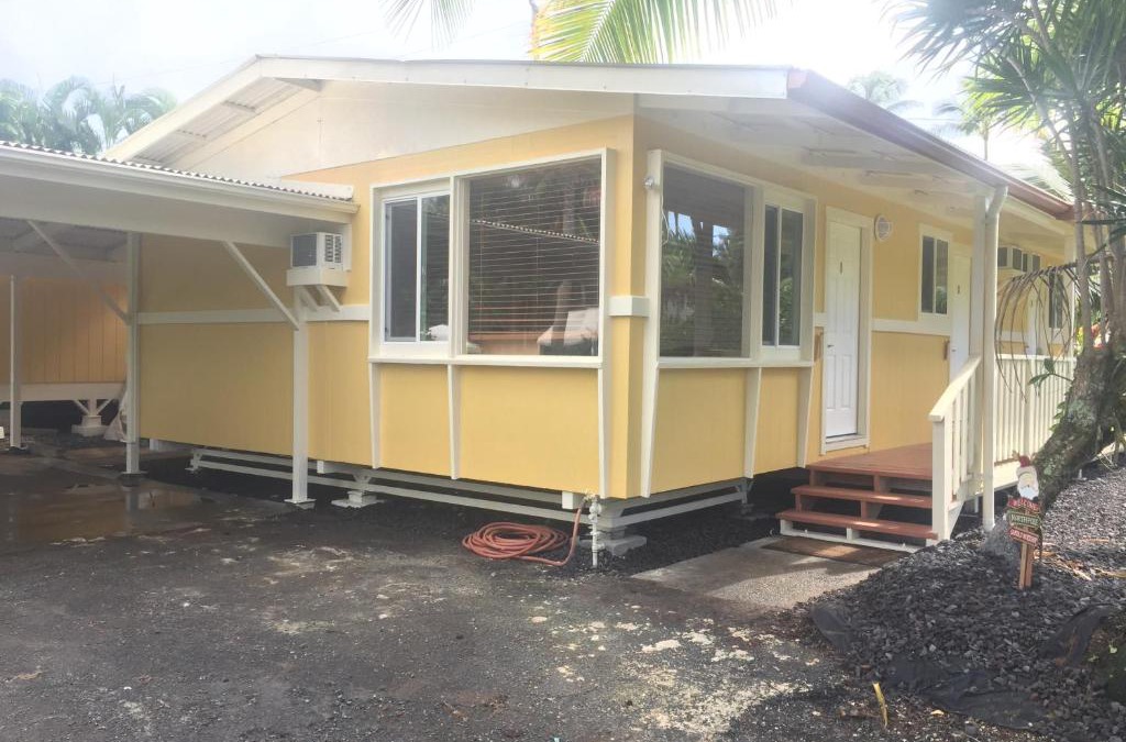 Keaukaha Hotel | Aaron’s cottage