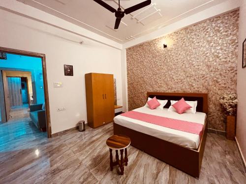 Faizabad Bed & Breakfast | Aashiyan Abode - The Choice of Devotee - Stay, meal, travel, exceptional hospitality
