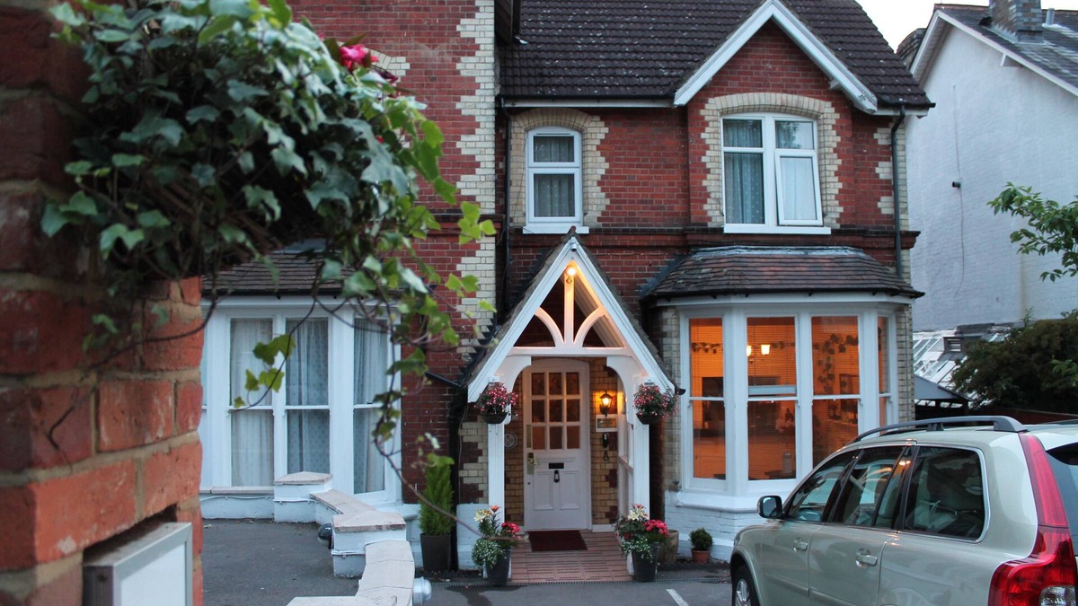 Reading Hotel | Abbey House Hotel