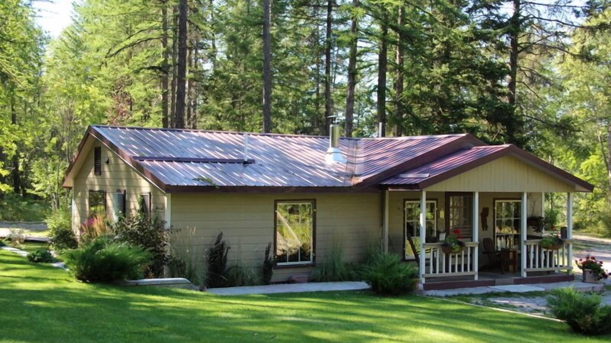 Martin City House | Abbott Valley Homestead - 10 Minutes to Glacier Park