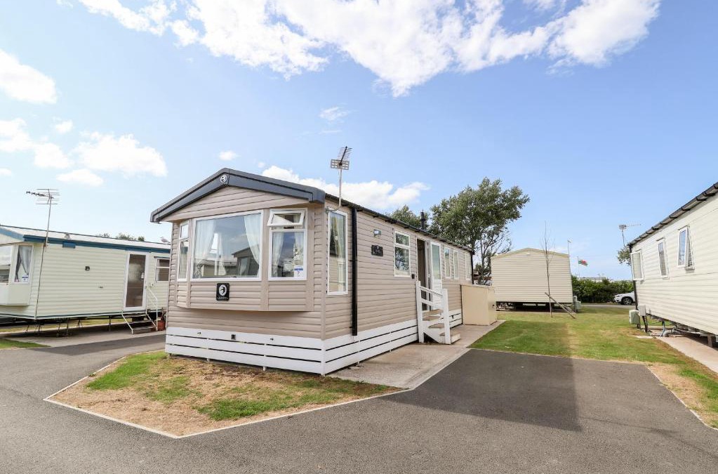 Towyn House | ABCVan