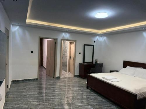 Freetown Apartment | Aberdeen Affordable Luxury Apartment