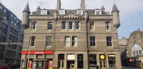 Central Aberdeen Hotel | Aberdeen House