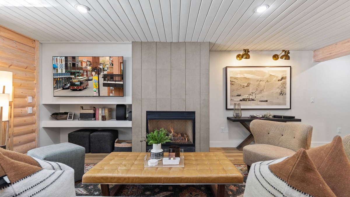Deer Valley Condo | Abode at Black Bear #105 | New LUX MTN condo, fully renovated at DV & Restaurants! Private Hot Tub