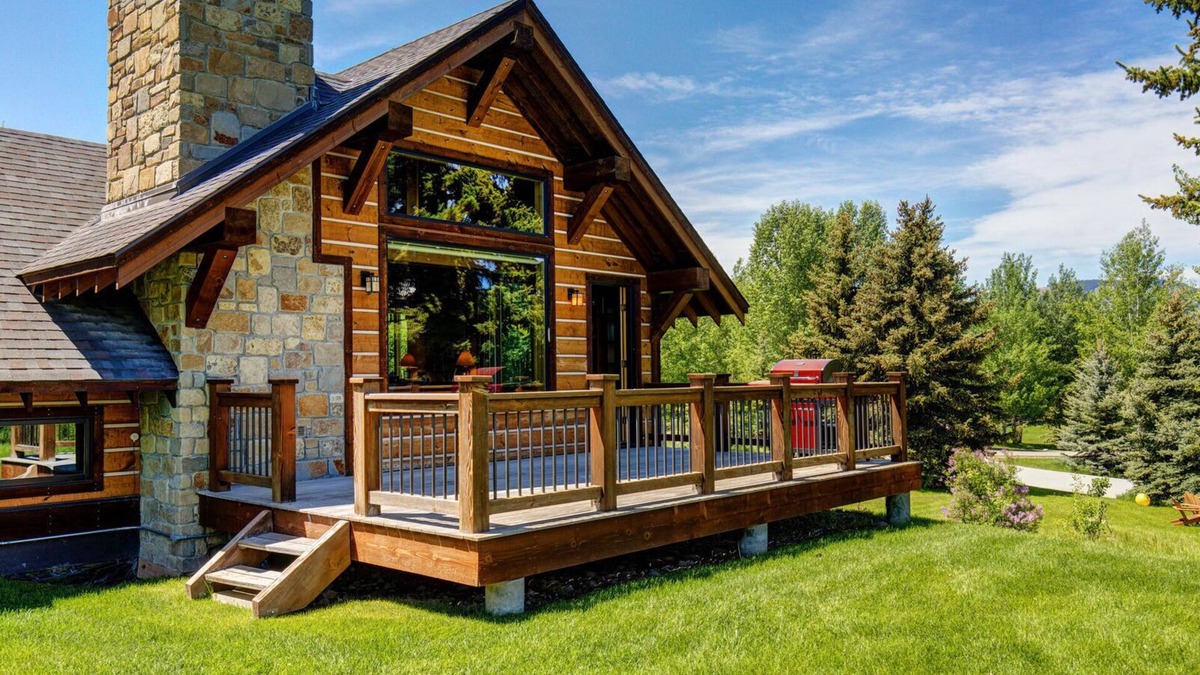 North Gros Ventre House | Abode at Skyline | Abode | Mtn. Contemporary Skyline Ranch Home | Outdoor Living + Views