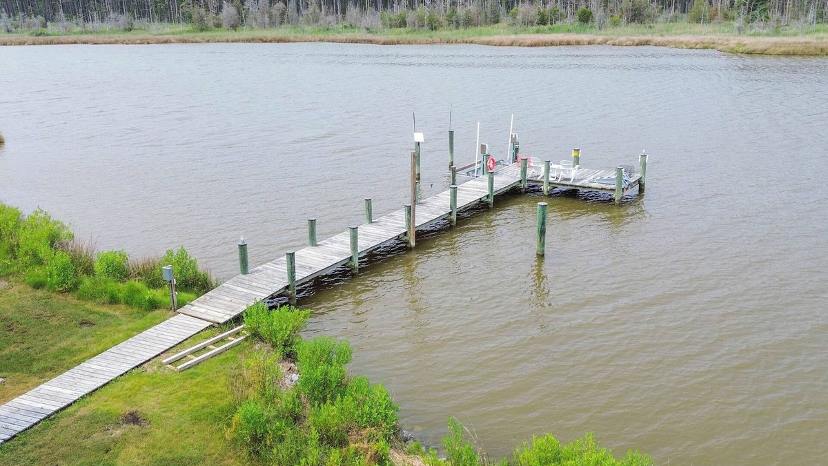 Taylors Island House | About Time-Bunkhouse Only