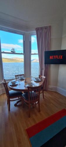Port Bannatyne Apartment | Above The Bay