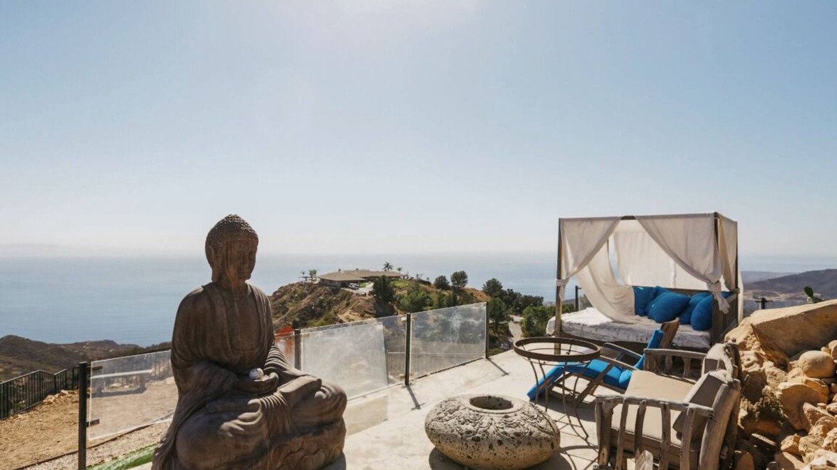 Malibu Condo | Above The Clouds Portal To Higher Dimension