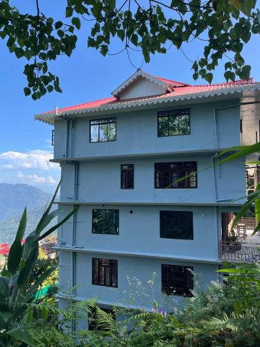 Namchi House | Above The Clouds Restro & Inn