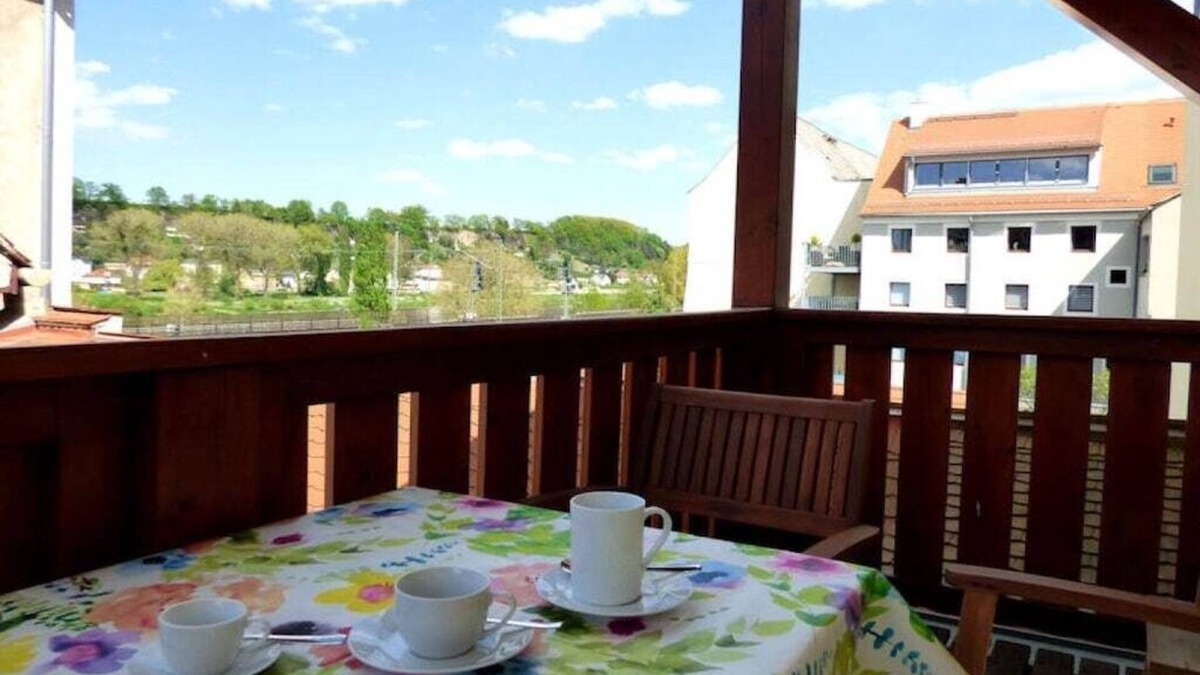 Pirna House | above the studio 2 Comfortable holiday residence