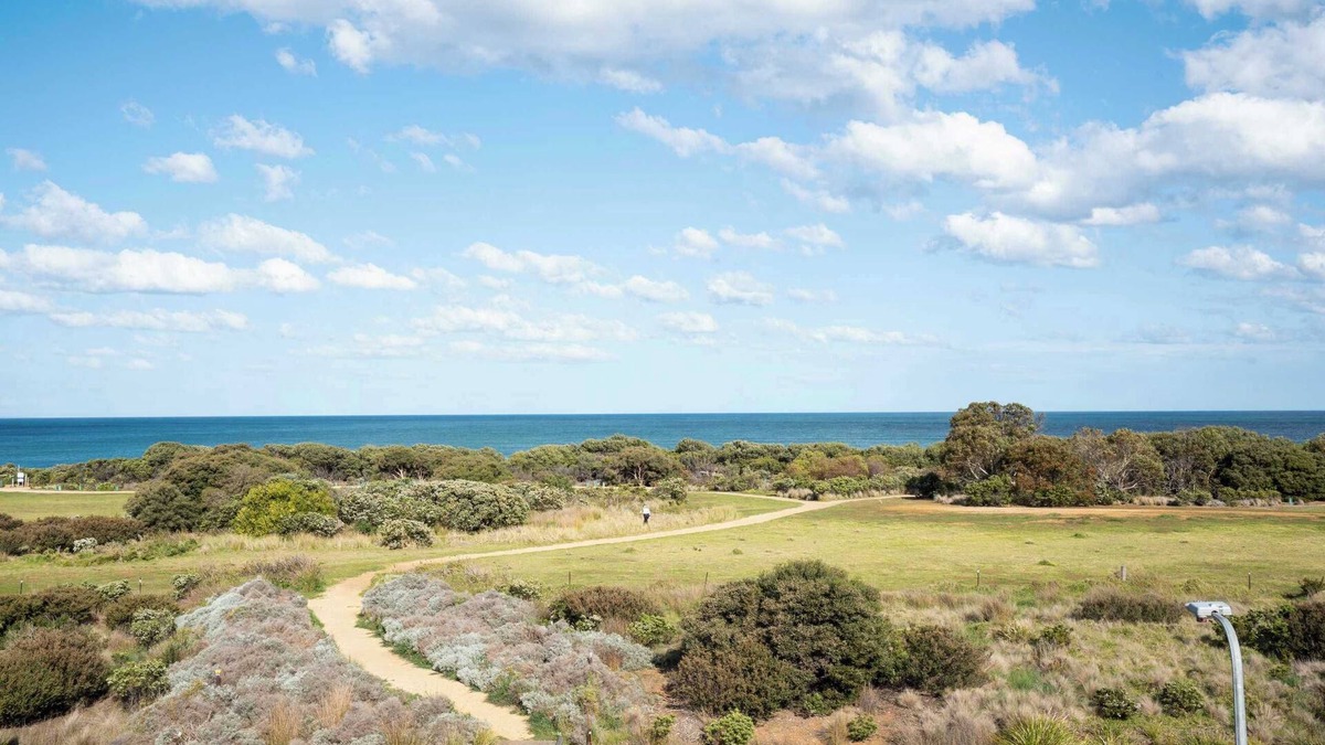 Torquay House | Absolute beachfront Views , Bohemian charm on the Esplanade.