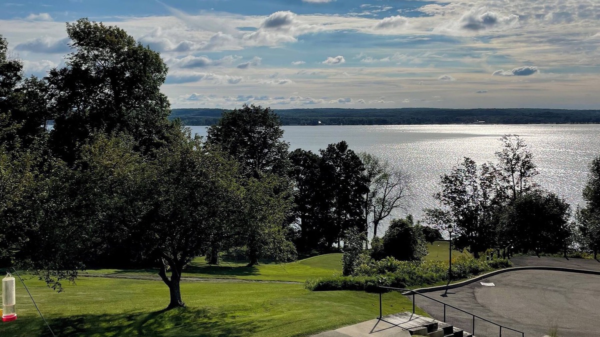 Dewittville Condo | Absolute Gem! Stunning Chautauqua Lake views with AC, WiFi