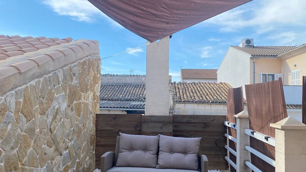 Muro Apartment | Absolute tranquility in the wonderful village of Muro, 10 minutes from the sea.