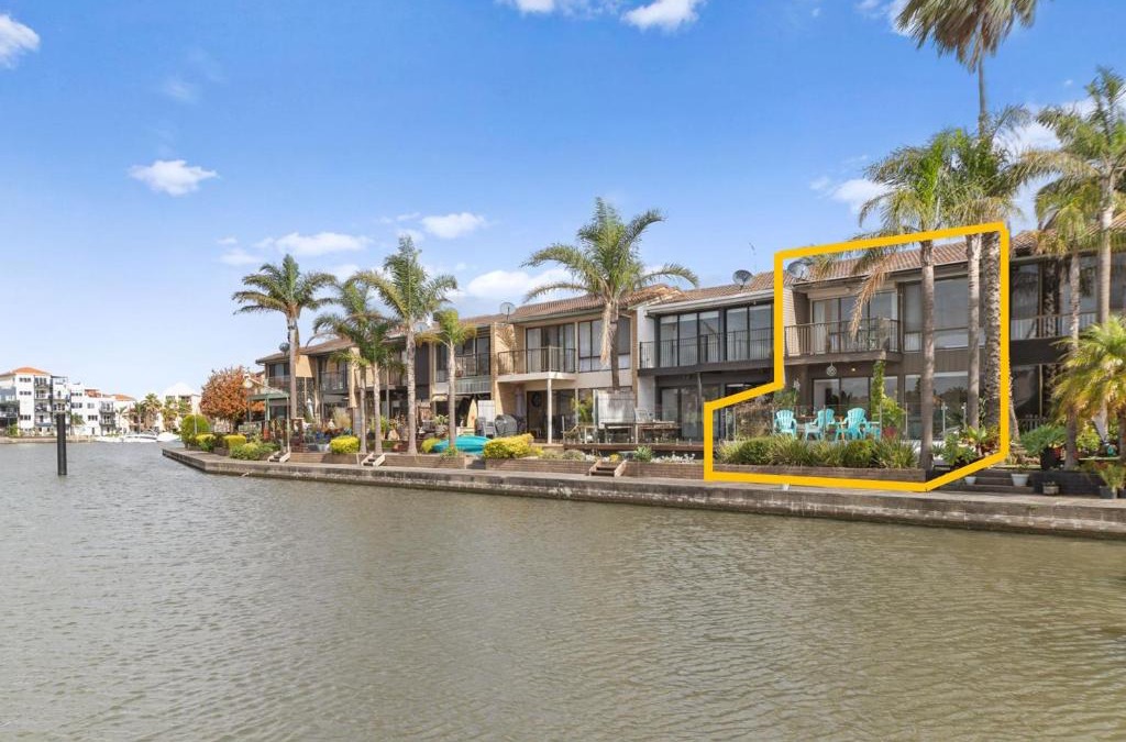 Patterson Lakes House | Absolute Waterfront Marina Views