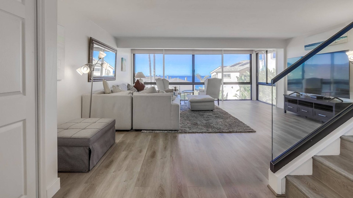 Blue Lagoon Condo | Absolutely Stunning ocean front Town Home Adjacent to Montage Resort