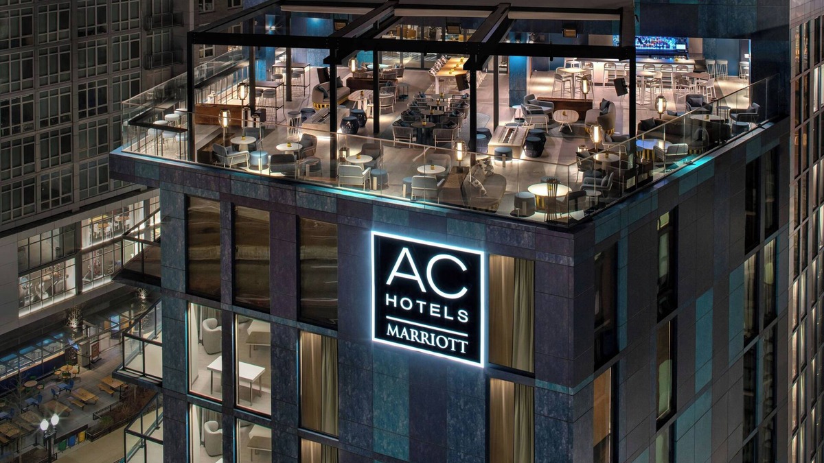 Navy Yard Hotel | AC Hotel by Marriott Washington DC Capitol Hill Navy Yard