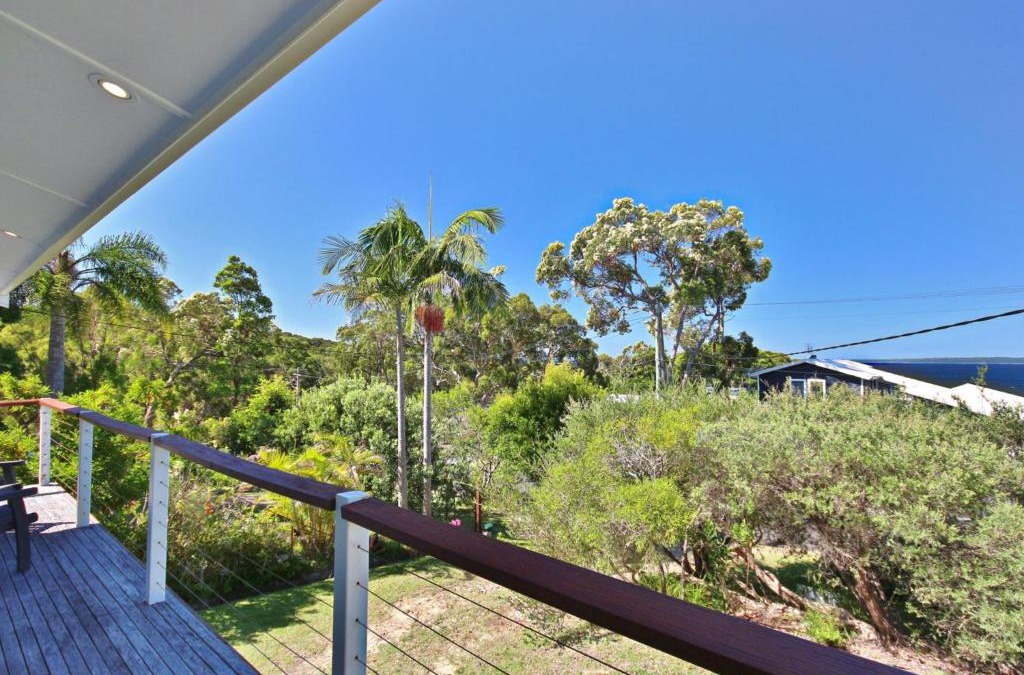 Hyams Beach House | Acacia Cottage at Hyams Beach