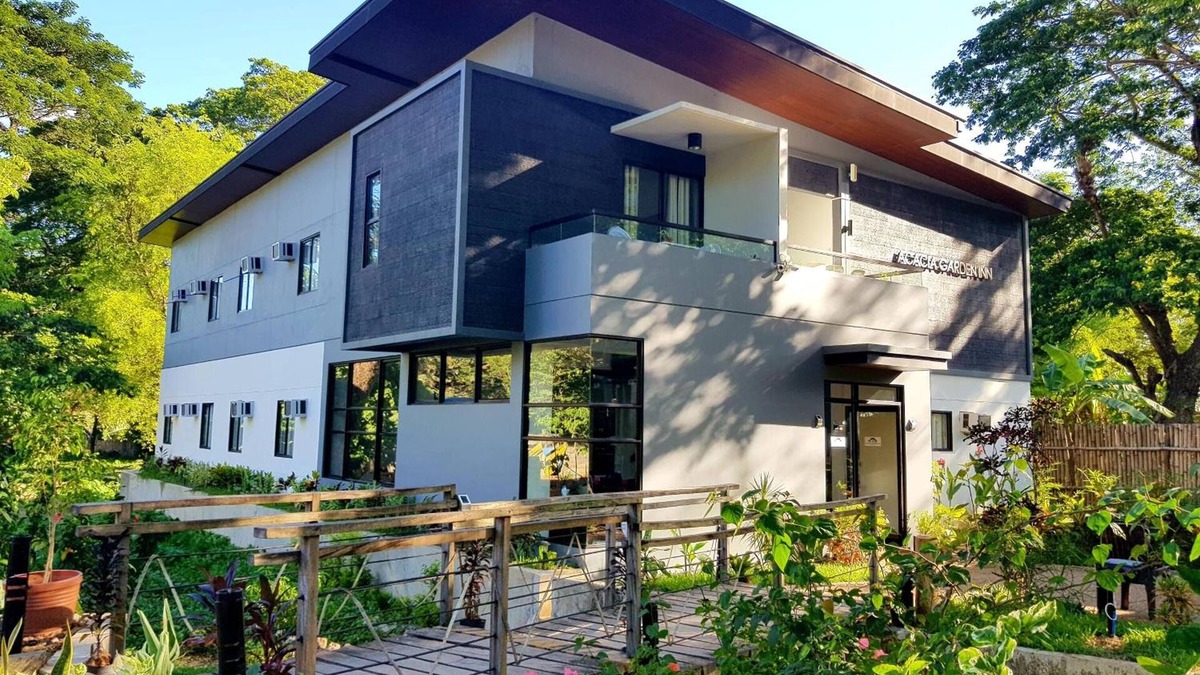 Coron Town Proper Hotel | Acacia Garden Inn