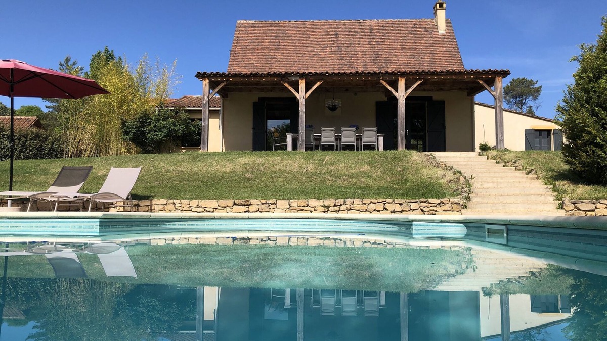 Sainte-Alvere Villa | Acacia lovely holiday.