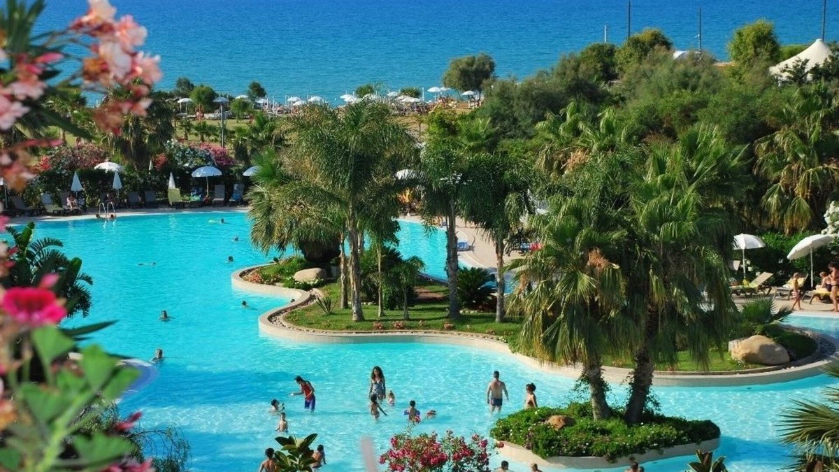 Campofelice di Roccella Hotel | Acacia Resort