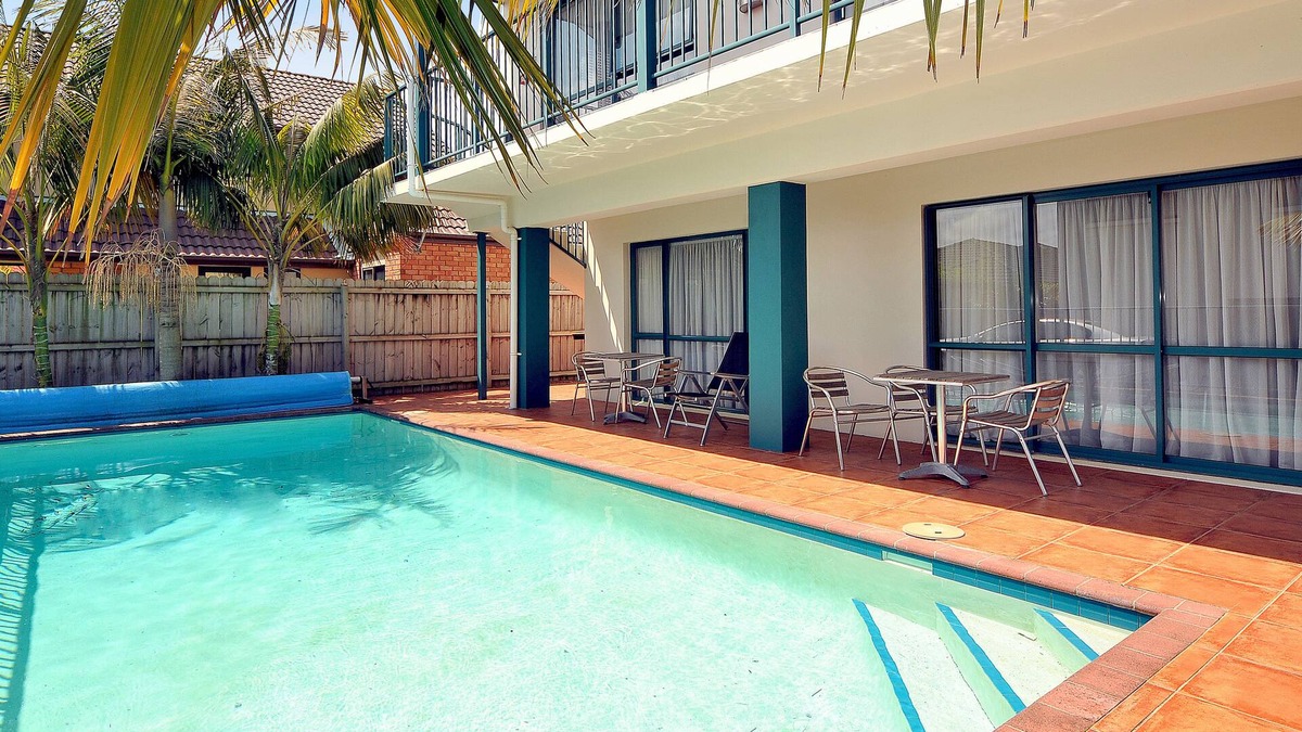 East Tamaki Hotel | Academy at Botany Motor Inn