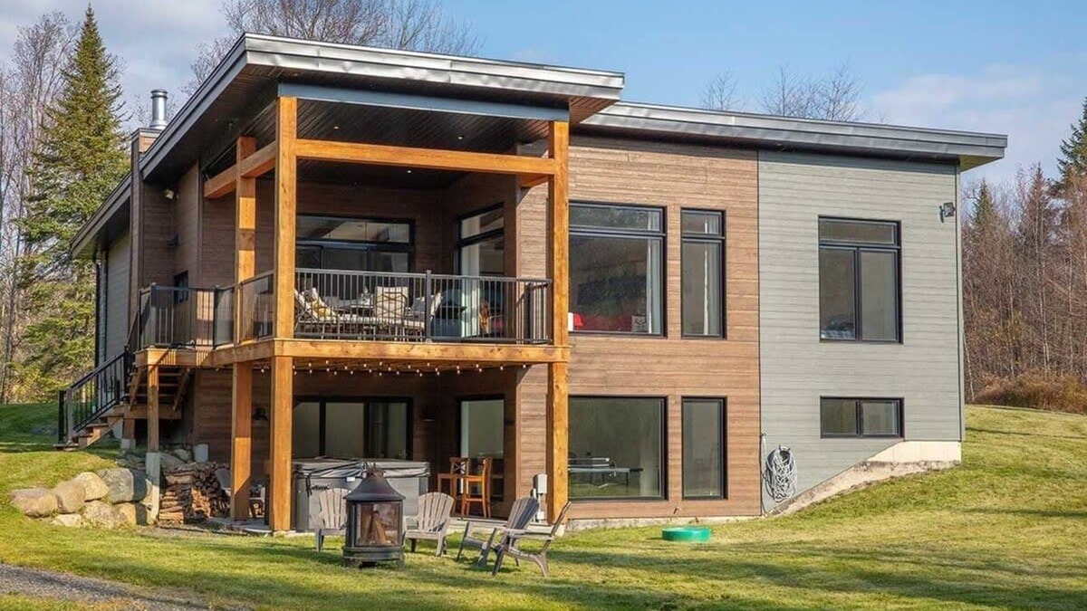 Stanstead Township Ski Chalet | Access to Lake Memphremagog - Spa - Cristal