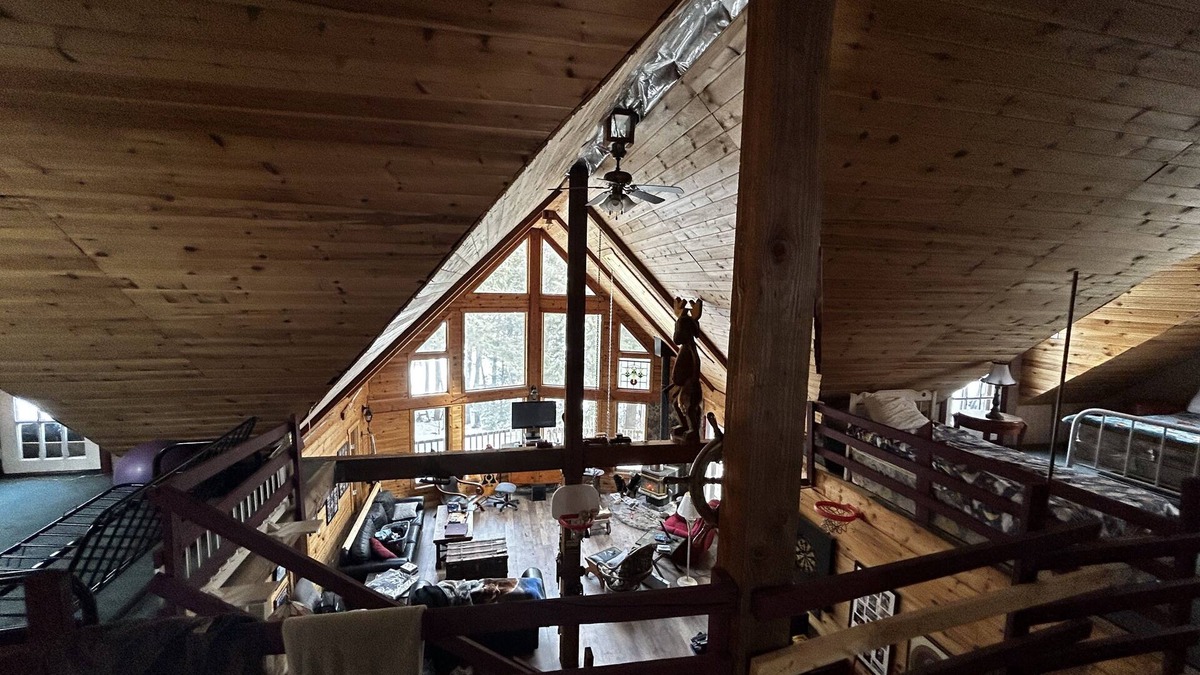 Eagle Lake Cottage | Accessible private spacious lakefront playhouse