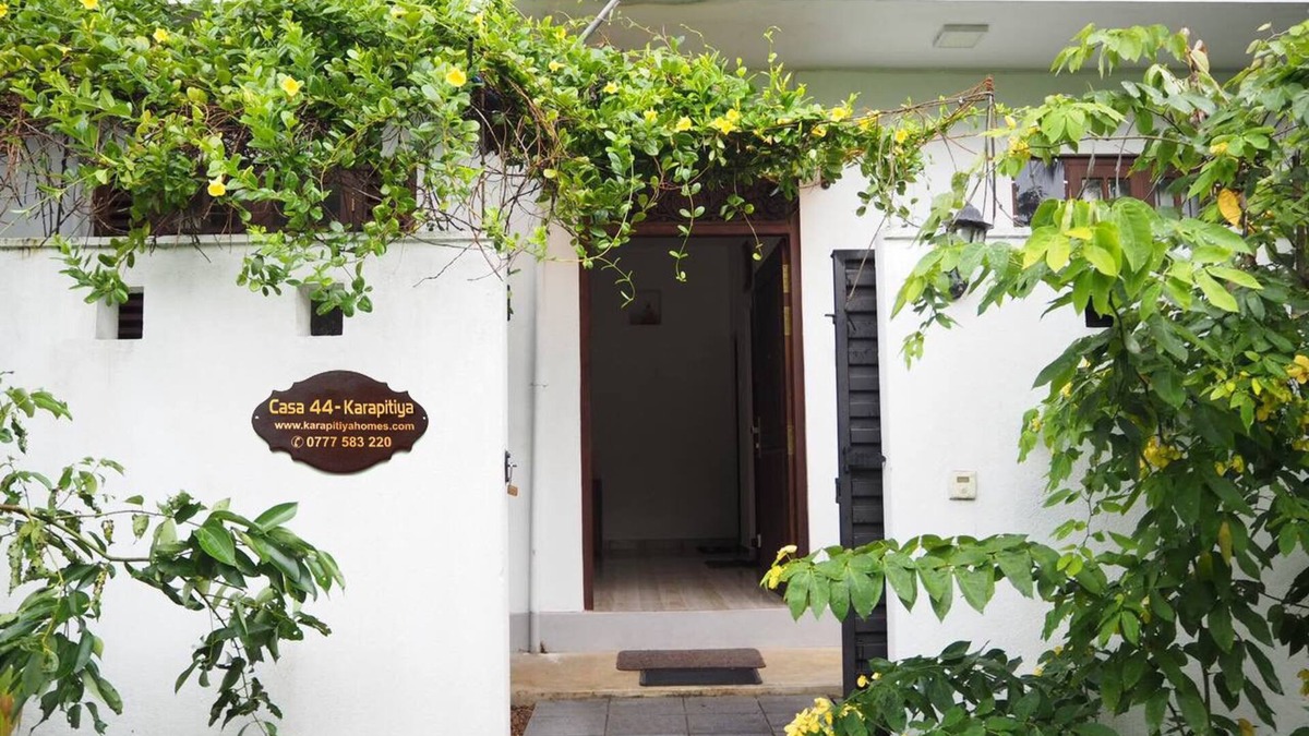 Galle Apartment | Accommodation at Karapitiya Galle for Medical Electives & students & Tourists