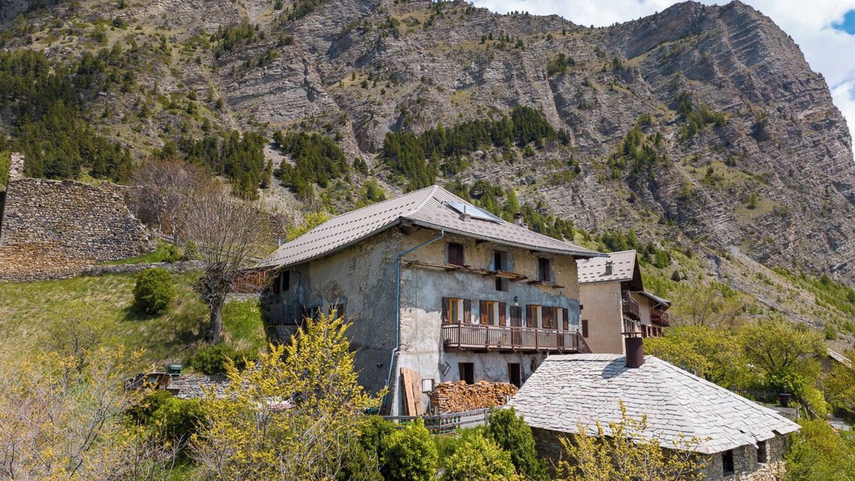Les Orres House | Accommodation for 20 people in Les Orres !