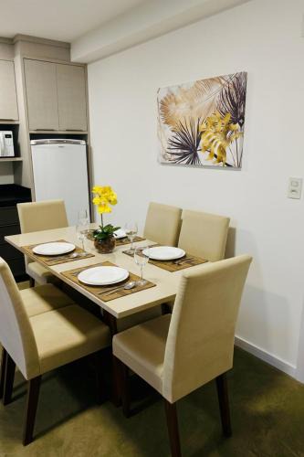 Itoupava Seca Apartment | ACHADO da Oktober: Conforto, FURB & padaria